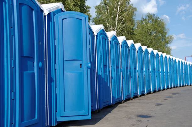 Best Porta potty delivery and setup  in Oak Creek, WI